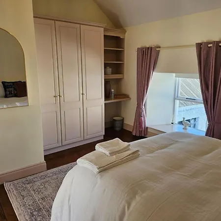 3 Bedroom Retreat - Sleeps 6 - Pet Friendly Casa de Férias Cashel (Tipperary)